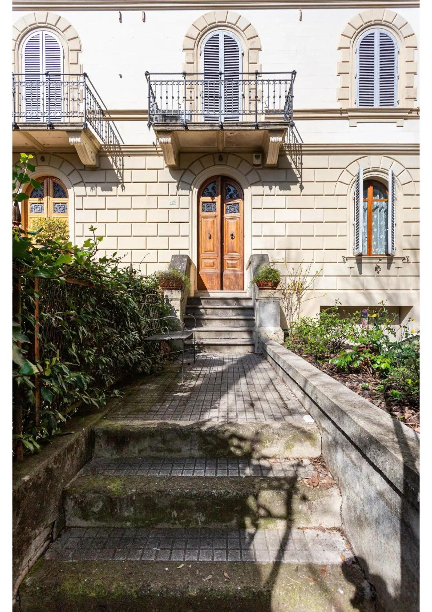 Villa Liberty Townhouse Сієна Екстер'єр фото
